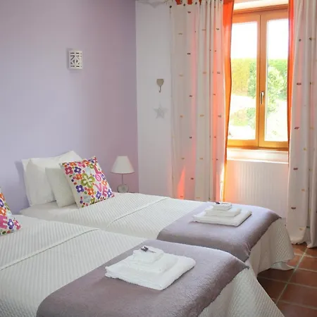 منزل ريفي Monte Da Sapaleira ألخيزور